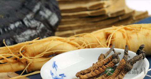 老年人吃人参要注意什么