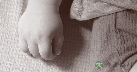 宝宝拉肚子症状