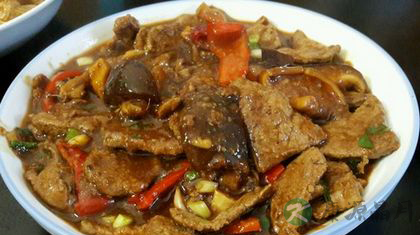 小孩贫血适合吃的六食物及六菜谱