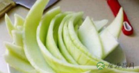 如何在军训后快速美白