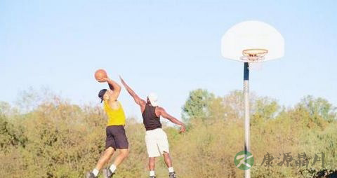 打篮球可以练肌肉吗