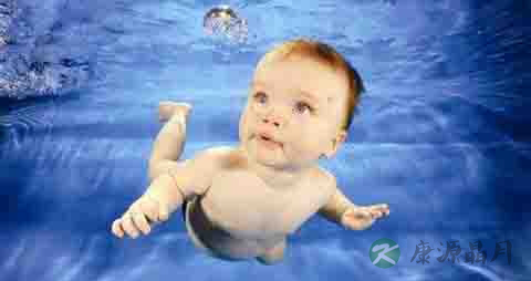 新生儿游泳的最佳时间
