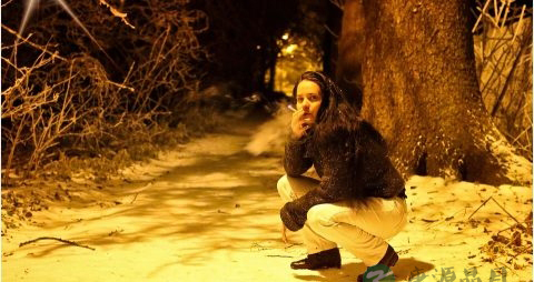 徒手深蹲的正确姿势