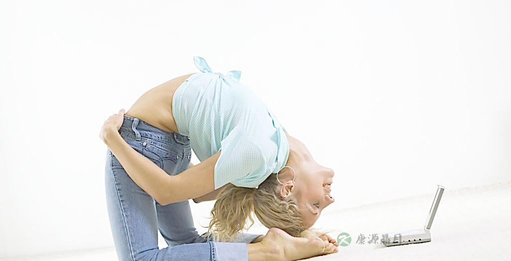 下腰前怎么热身