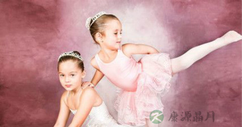 儿童怎么跳华尔兹