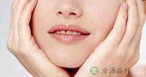 下巴老是脱臼怎么回事