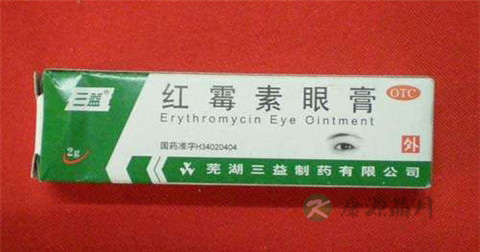 红霉素眼膏怎么涂