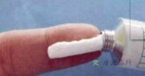 毛囊炎擦什么药膏