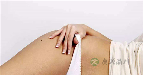 毛囊炎吃什么维生素