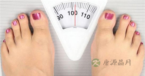 腰椎间盘突出不开刀怎么治