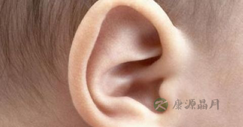 中耳炎能进水吗