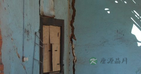发生地震如何逃生