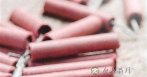 手部鞭炮炸伤怎么处理