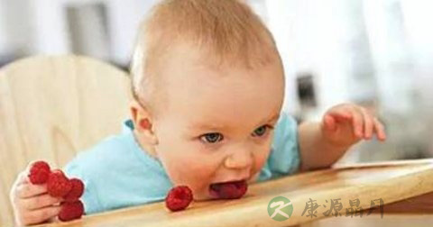 异物卡喉的急救知识