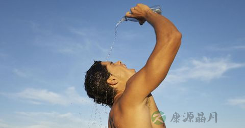 喝冷水肚子疼急救方法