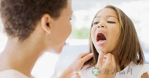 鱼刺卡在喉咙怎么办