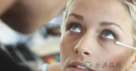 石灰不慎入眼怎么办