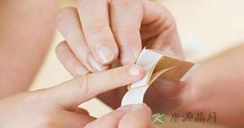 烫伤后起水泡怎么处理