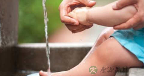 被热水烫伤怎么办