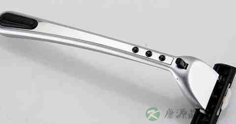 电动剃须刀的保养