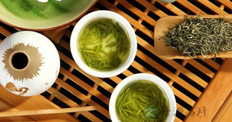 美白牙笔使用方法