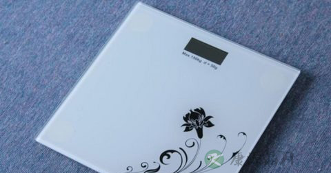 电子体重秤不准的原因