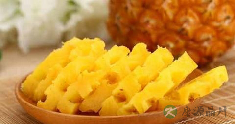 菠萝含糖量高吗