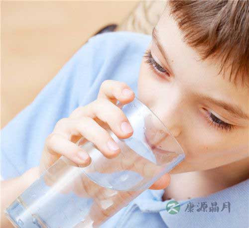 得了肾结石怎么办 并非都要多喝水