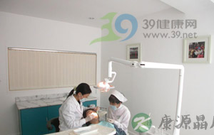 教你省时省钱看牙病