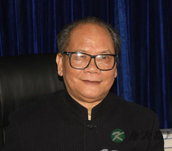 韦以宗：颈椎病或成办公一族致命因素