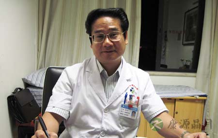 广州中医药大学第一附属医院生殖医学科主任周少虎：学懂按摩也可有效防治早泄