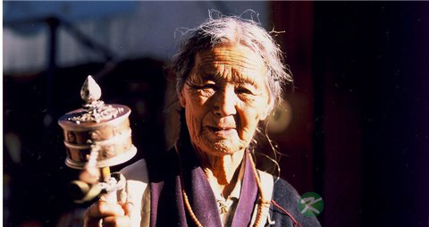 如何预防老年性耳聋