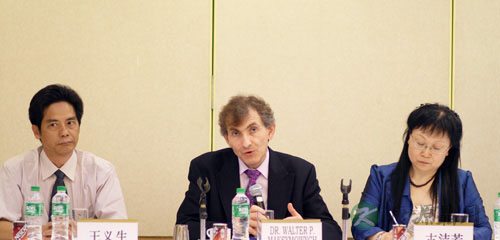 强直性脊柱炎锻炼保健和遗传现象成为病友关注焦点
