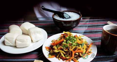 养老院老人饮食食谱