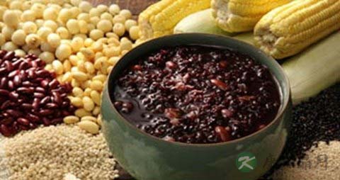 老人腹泻怎么食疗