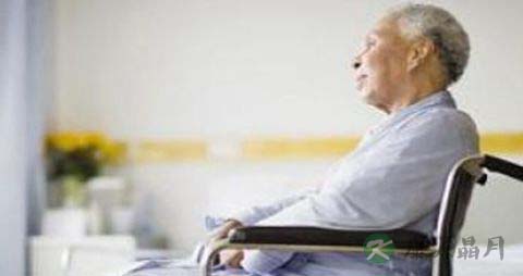 老人骨折后如何护理