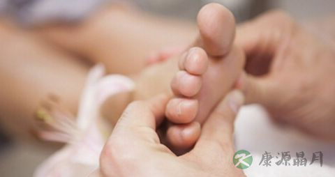 怎样给孤寡老人按摩