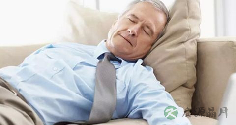 老人怎么午睡更健康