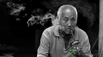 什么是空巢老人