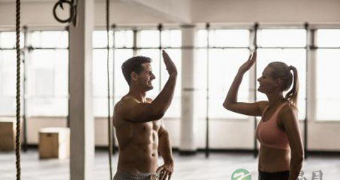 什么是拍手健身法 老年人如何进行拍手健身