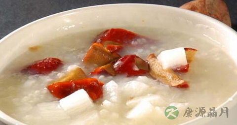 病毒性肺炎吃什么药
