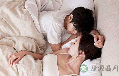 早上勃起爱爱，需要注意3点！
