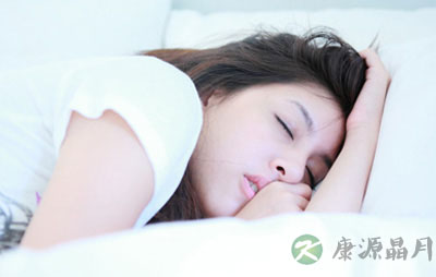 性生活时女人为何都爱闭眼
