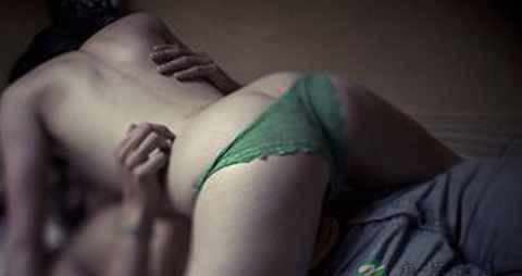 男欢女爱的全攻略_男女欢爱需要注意什么