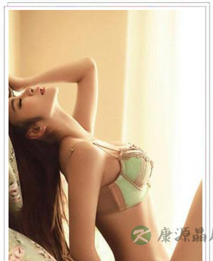 亲自测量：女人高潮时分泌多少爱液？