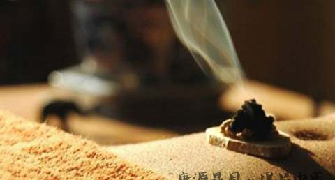 小孩可以三伏天艾灸吗