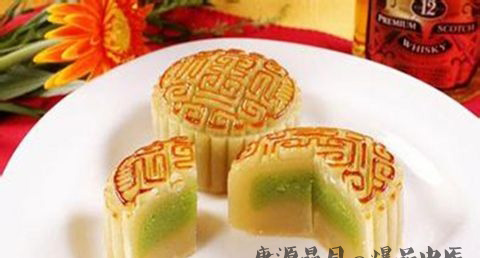 八月十五是中秋吗