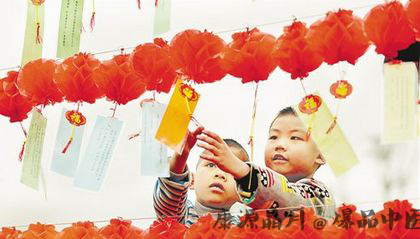 元宵节为什么要猜灯谜 元宵节为什么要猜灯谜