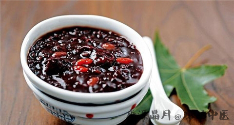 腊八粥的传说与食疗效果