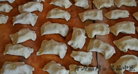 过春节为什么要贴春联